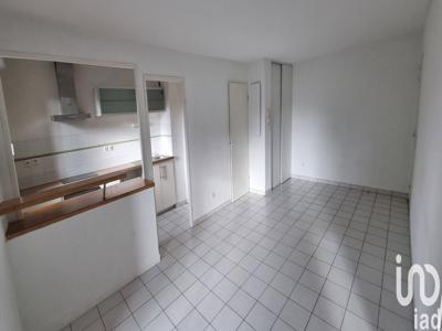 Appartement 4 pièces de 75 m² à Nîmes (30000)