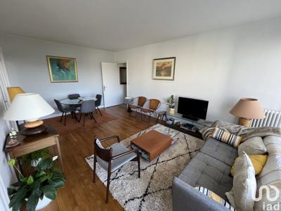Appartement 4 pièces de 85 m² à La Rochelle (17000)