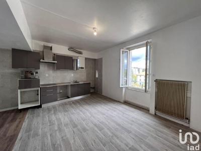 Appartement 4 pièces de 88 m² à Firminy (42700)