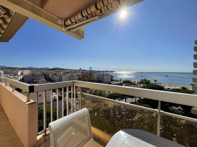 Appartement de 1 chambres de luxe en vente à Fréjus, Provence-Alpes-Côte d'Azur