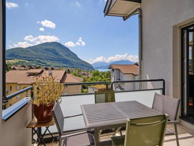 Luxury Flat for sale in Annecy-le-Vieux, France