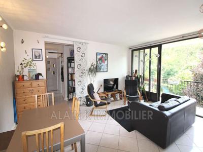 4 room luxury Flat for sale in Chaville, France