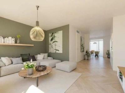 Appartement de 4 pièces de luxe en vente à Six-Fours-les-Plages, Provence-Alpes-Côte d'Azur