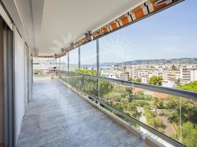 Appartement de luxe 4 chambres en vente à Antibes, Provence-Alpes-Côte d'Azur