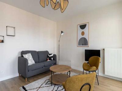 Appartement T3 rénové et meublé de 70m² à Montjuzet