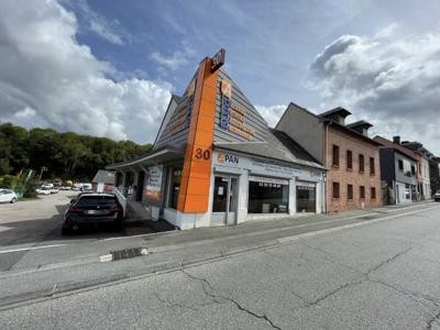 Local commercial 380 m²