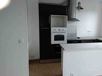 Location appartement 4 pièces 77 m²