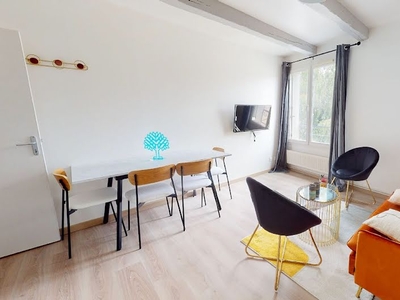 Location meublée appartement 4 pièces 65.94 m²