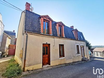 Maison 7 pièces de 174 m² à Culan (18270)