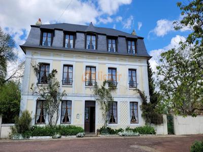 Luxury House for sale in Caudebec-en-Caux, France