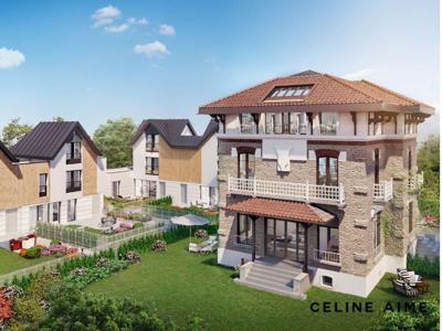 Maison de 5 pièces de luxe en vente à La Varenne-Saint-Hilaire, France