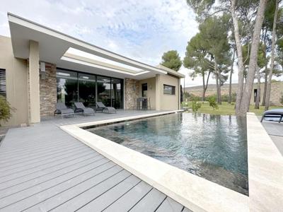 Maison de luxe 4 chambres en vente à Aix-en-Provence, Provence-Alpes-Côte d'Azur