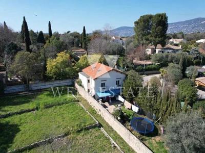 4 bedroom luxury House for sale in Grasse, French Riviera