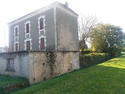 Vente maison 4 pièces 130 m² Villeneuve-sur-Lot (47300)