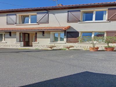 Vente maison 5 pièces 103 m² Loudun (86200)