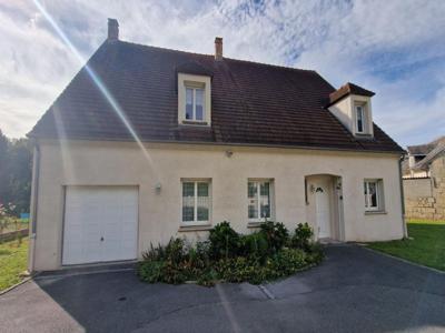 Vente maison 6 pièces 151 m² Vic-sur-Aisne (02290)