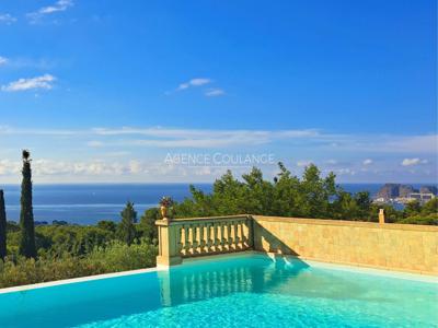 Villa de luxe de 14 pièces en vente La Ciotat, Provence-Alpes-Côte d'Azur