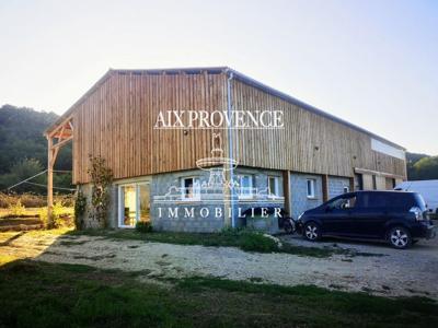 Villa de 4 pièces de luxe en vente Pierrerue, Provence-Alpes-Côte d'Azur
