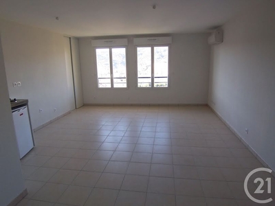 Location appartement 1 pièce 34.2 m²