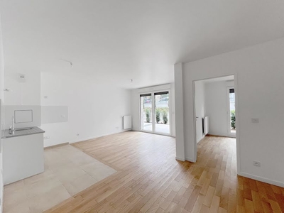 Location appartement 3 pièces 75.96 m²