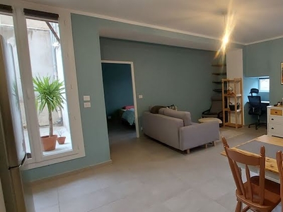 Location meublée appartement 2 pièces 47.41 m²