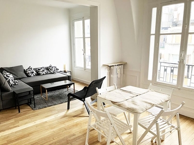 Location meublée appartement 4 pièces 64 m²