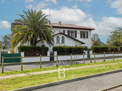Luxury House for sale in Anglet, Nouvelle-Aquitaine