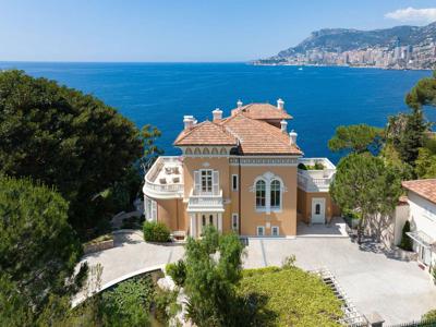 Maison de luxe 6 chambres en vente à Roquebrune-Cap-Martin, France