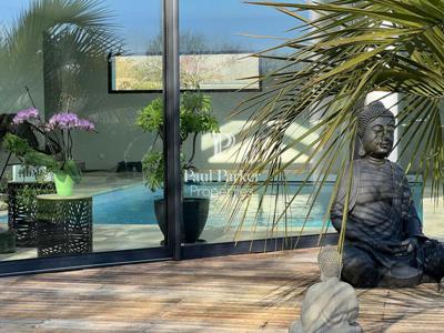 10 room luxury Villa for sale in Vannes, France
