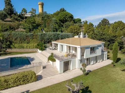 Villa de luxe de 4 chambres en vente Vallauris, Provence-Alpes-Côte d'Azur
