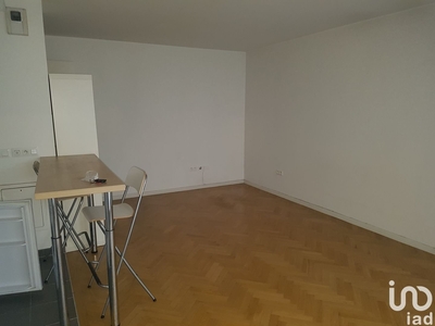 Appartement 1 pièce de 35 m² à Suresnes (92150)