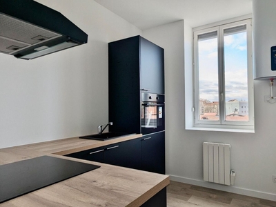 Appartement 2 pièces de 35 m² à Villeurbanne (69100)