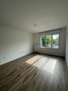 Location appartement 2 pièces 42.95 m²