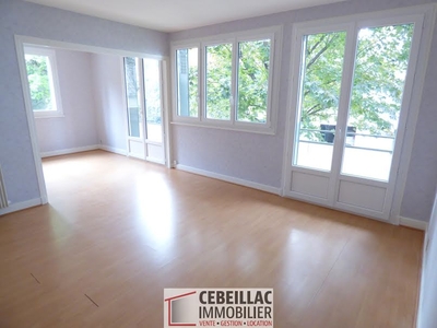 Location appartement 3 pièces 76 m²