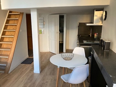 Location meublée appartement 1 pièce 29 m²