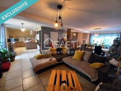 Vente maison 7 pièces 174 m²