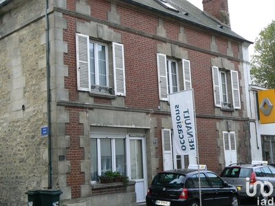 Appartement 2 pièces de 55 m² à Mello (60660)