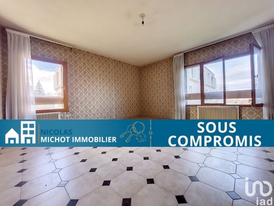 Appartement 3 pièces de 65 m² à Auxerre (89000)