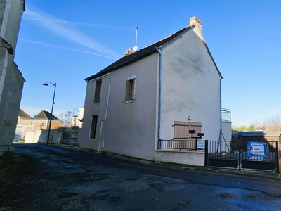 Maison 3 pièces de 83 m² à Thenay (36800)