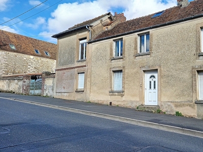 Maison 6 pièces de 156 m² à Rozay-en-Brie (77540)