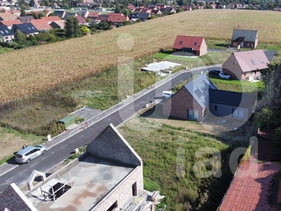 Terrain de 477 m² à Roost-Warendin (59286)