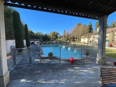 Villa de luxe de 7 pièces en vente Saint-Rémy-de-Provence, Provence-Alpes-Côte d'Azur