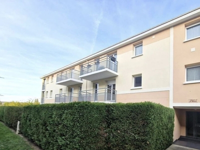 Appartement 3 pièces de 53 m² à Pont-Sainte-Maxence (60700)