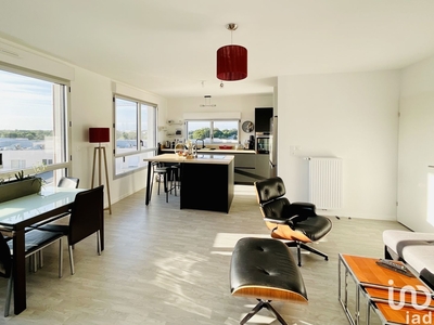 Appartement 4 pièces de 84 m² à Nantes (44300)