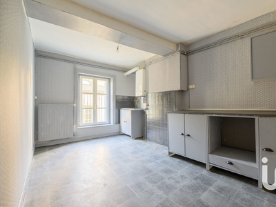 Appartement 5 pièces de 98 m² à Sedan (08200)