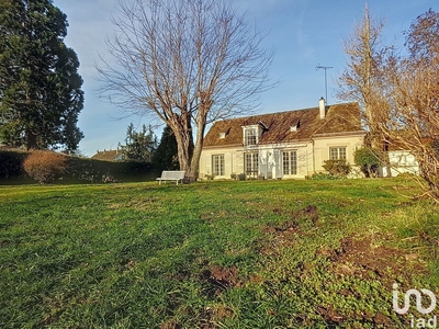 Maison 6 pièces de 134 m² à Ferrières-en-Gâtinais (45210)
