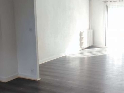 Vente maison 6 pièces 170 m² Yzeure (03400)