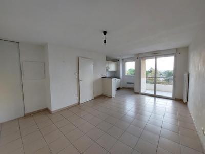 location Appartement T2 DE 40.69m² À ANGOULEME