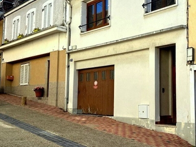 Vente maison 3 pièces 74 m² Néris-les-Bains (03310)