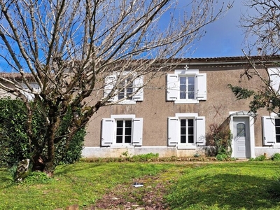 Vente maison 6 pièces 142 m² Beaussais (79370)